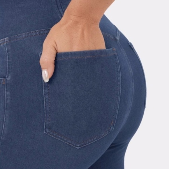 NWT HALARA Jeans High Waisted Crossover Pocket Cool Touch Washed Flare Pants L - Picture 3 of 14